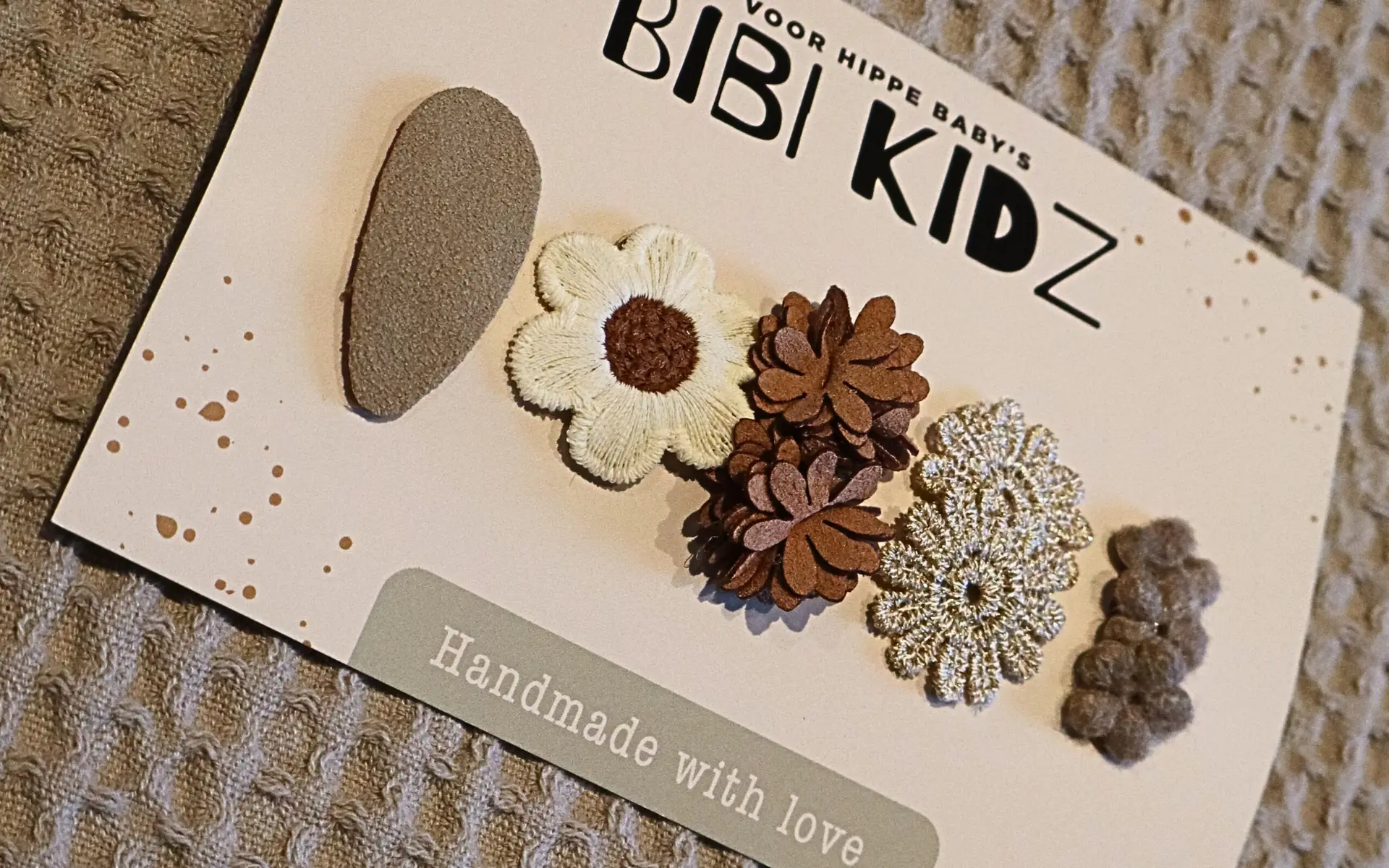 bibi kidz antislip haarspeldjes beige bloemetjes